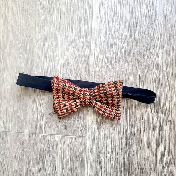 Red, Tan & Black Plaid Adjustable Clip-on Bow Tie by American Apparel -deadstock - Picture 2 of 5